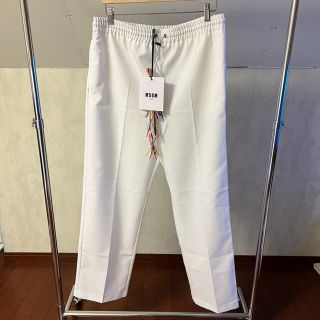 エムエスジイエム(MSGM)のMSGM ホワイトワイドパンツ　スラックス　未使用品❗️(ワークパンツ/カーゴパンツ)