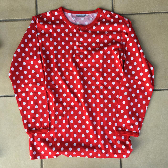 marimekko(マリメッコ)の未使用 未着 marimekko マリメッコ 綿100 可愛いドット柄Tシャツ キッズ/ベビー/マタニティのキッズ服女の子用(90cm~)(Tシャツ/カットソー)の商品写真