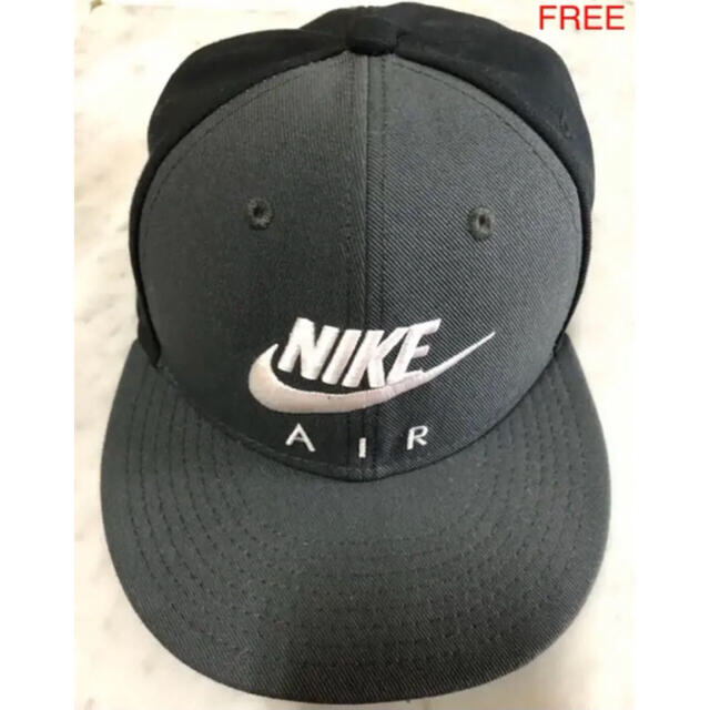 NIKE(ナイキ)の美品 正規品 NIKE AIR スナップバック キャップ メンズの帽子(キャップ)の商品写真