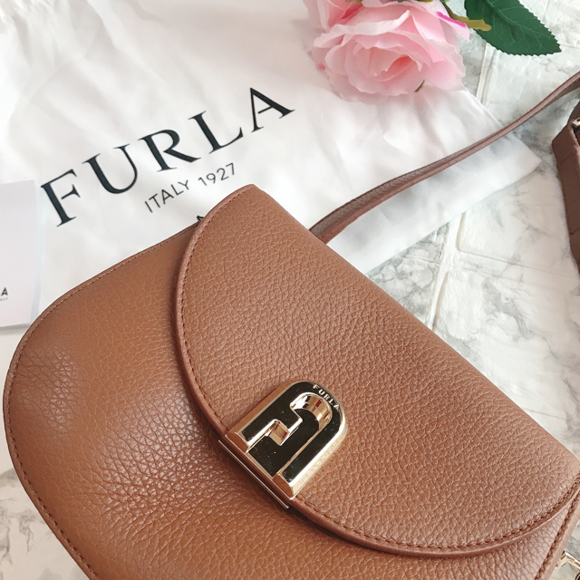 Furla(フルラ)のフルラ  FURLA furla ショルダーバッグ　2way 　茶色　新品未使用 レディースのバッグ(ショルダーバッグ)の商品写真