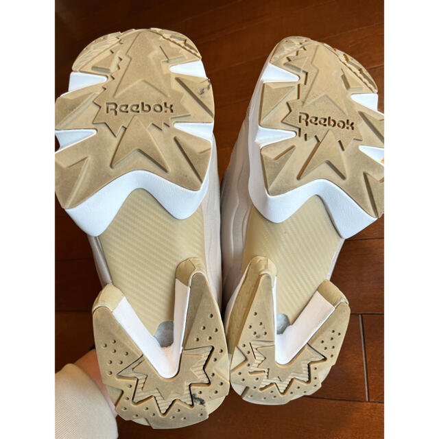 豊富な人気 Reebok - PUMP FURY ベージュ 25.0の通販 by じんふみ's shop｜リーボックならラクマ SALE新作登場