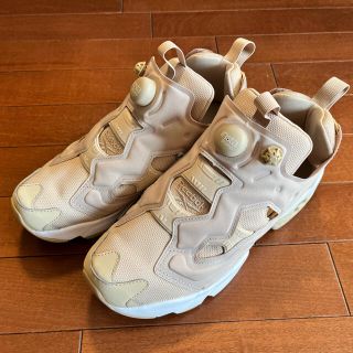 リーボック(Reebok)のPUMP FURY ベージュ 25.0(スニーカー)