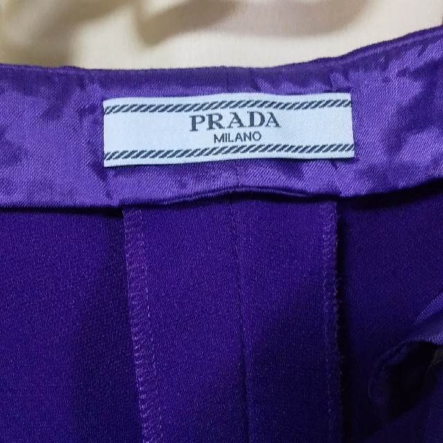 PRADA(プラダ)の【美品】PRADA☆パープル パンツ レディースのパンツ(カジュアルパンツ)の商品写真