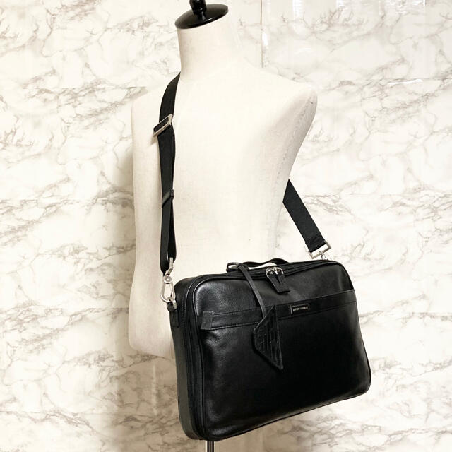 Emporio Armani - 【新品同様】EMPORIO ARMANI シボ加工オールレザー