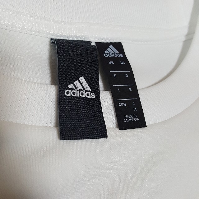 adidas(アディダス)のadidas アディダス サイドライン トップス レディースのトップス(トレーナー/スウェット)の商品写真