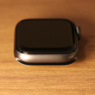 Apple Watch NIKE SE GPSモデル 40mm スペースグレイ