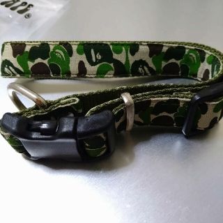 アベイシングエイプ(A BATHING APE)の新品　A BATHING APE 犬用首輪　カモフラ　M　ア・ベイシング・エイプ(リード/首輪)