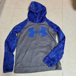 アンダーアーマー(UNDER ARMOUR)のUNDER ARMOUR　パーカー(ジュニア)(Tシャツ/カットソー)