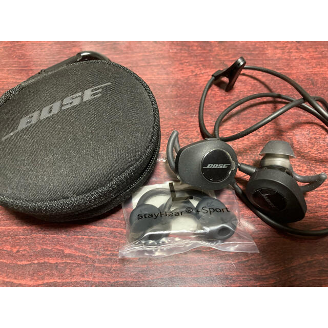 BOSE SoundSport wireless headphones 1