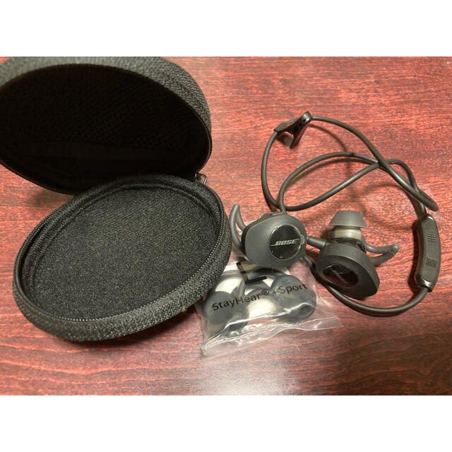 BOSE SoundSport wireless headphones 2