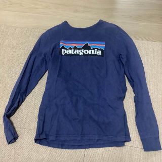 パタゴニア(patagonia)のパタゴニア　patagonia ロンt 長袖t xl 14歳　ネイビー(Tシャツ/カットソー)