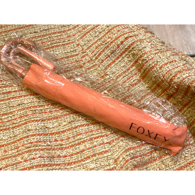 FOXEY(フォクシー)の【新品】Foxey 折りたたみ傘　ノベルティ レディースのファッション小物(傘)の商品写真