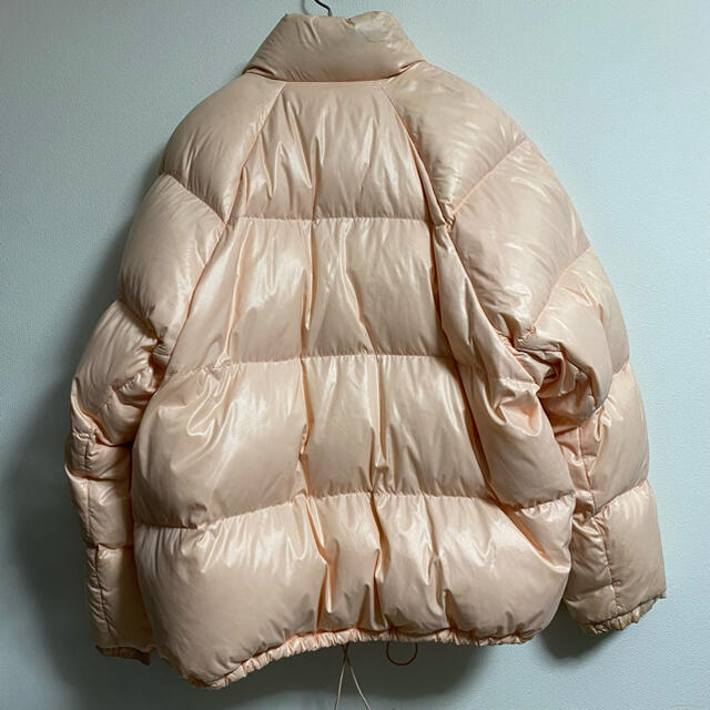 MONCLER(モンクレール)の希少 MONCLER salmon pink down jaket kandy メンズのジャケット/アウター(ダウンジャケット)の商品写真