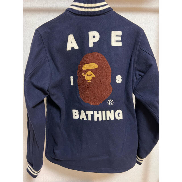 A BATHING APE ア ベイシング エイプ サル顔スタジャン 高品質の人気
