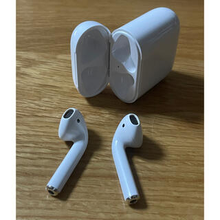 アップル(Apple)のAirPods(第二世代)(ヘッドフォン/イヤフォン)