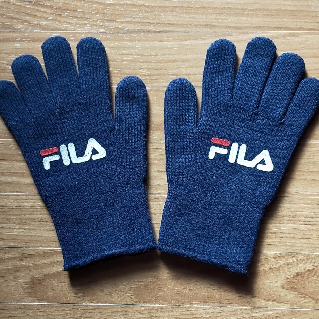 FILA(フィラ)の【新品】キッズ手袋  FILA キッズ/ベビー/マタニティのこども用ファッション小物(手袋)の商品写真