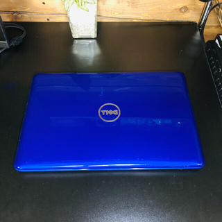 DELL Inspiron 15 Win10/i5/8G/新品SSD240G