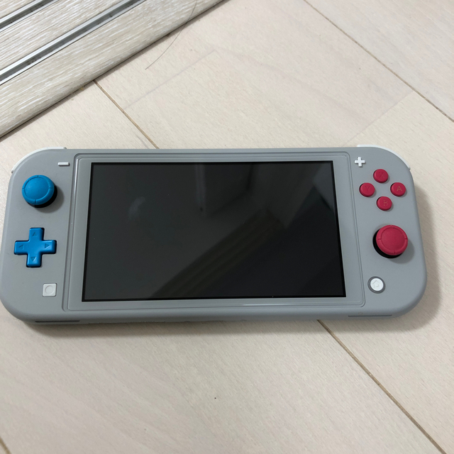 Nintendo Switch Lite ザシアン・ザマゼンタ