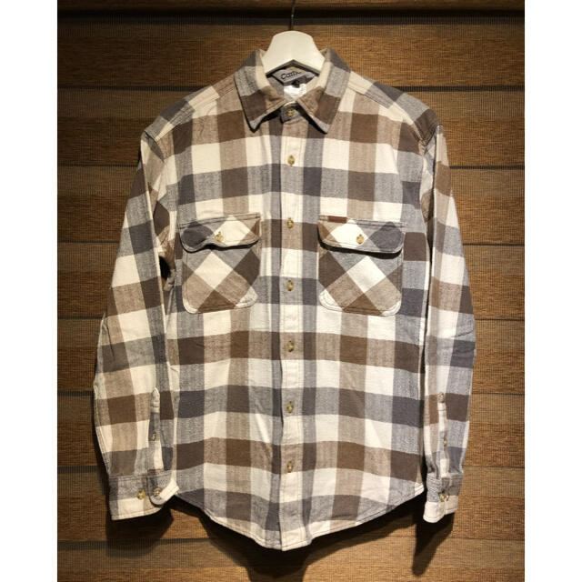 carhartt(カーハート)のカーハート　チェックシャツ　L メンズのトップス(シャツ)の商品写真