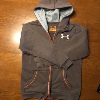 アンダーアーマー(UNDER ARMOUR)のアンダーアーマー　キッズパーカー(ジャケット/上着)