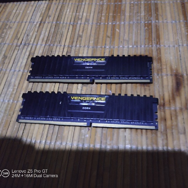 CORSAIR DDR4 コルセア デスクトップ メモリ 8gb×2 合計16g