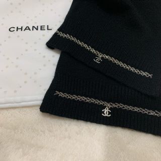 シャネル(CHANEL)のCHANEL ♡可愛い　ココマーク＆チェーンが素敵なカシミアマフラー(マフラー/ショール)