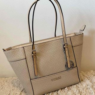 ゲス(GUESS)のGUESS トートバッグ ベージュ(トートバッグ)