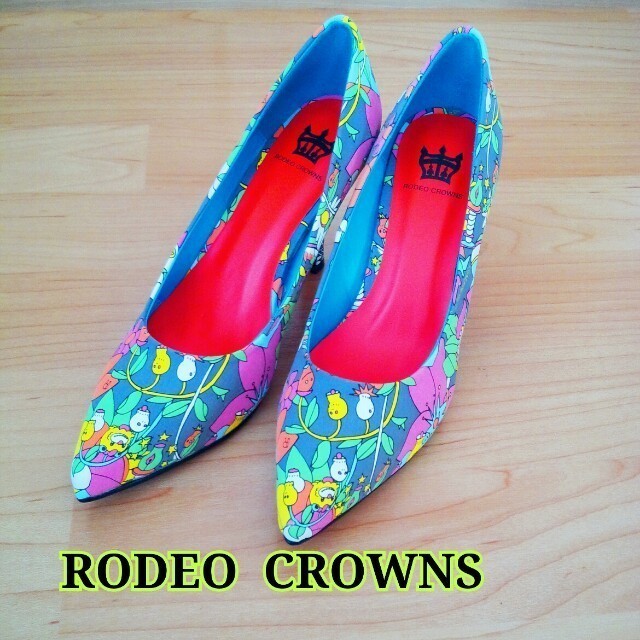 RODEO CROWNS(ロデオクラウンズ)のﾛﾃﾞﾆｵﾝ ﾊﾟﾝﾌﾟｽ レディースの靴/シューズ(ハイヒール/パンプス)の商品写真