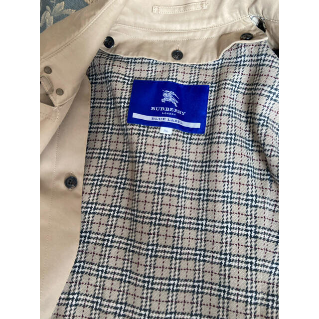 BURBERRY BLUE LABEL(バーバリーブルーレーベル)のバーバリー　トレンチコート レディースのジャケット/アウター(トレンチコート)の商品写真