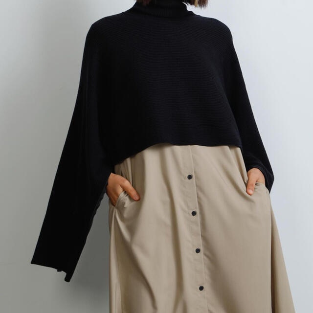 ルシェルブルー Rib Cropped Knit Tops カーディガン 黒