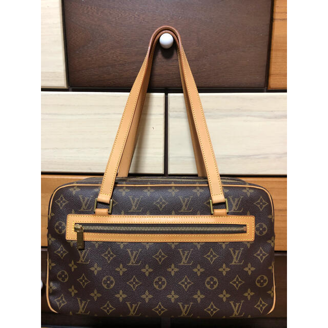 とっておきし福袋 LOUIS 美品 シテGM モノグラム ルイヴィトン VUITTON ショルダーバッグ 