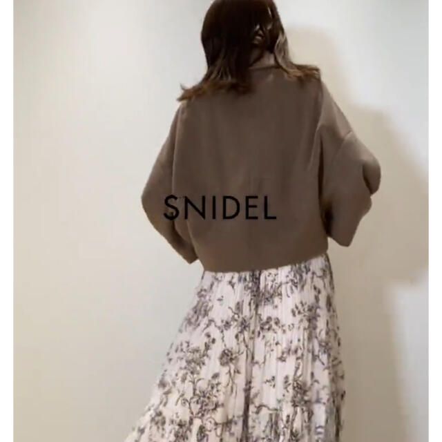 SNIDEL(スナイデル)のオーバーサイズショートコート レディースのジャケット/アウター(その他)の商品写真