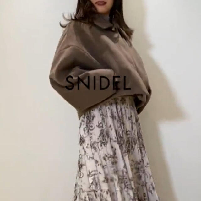 SNIDEL(スナイデル)のオーバーサイズショートコート レディースのジャケット/アウター(その他)の商品写真
