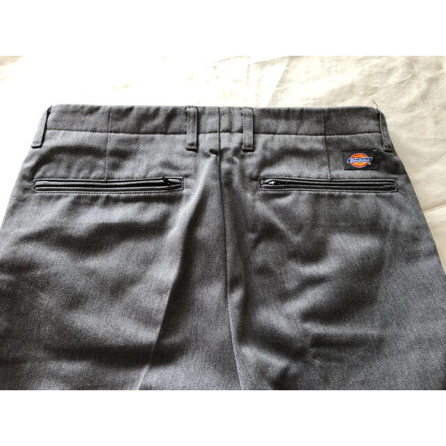 Dickies(ディッキーズ)のDickies シューカットパンツ 品番UM2875 ミディアムグレー  メンズのパンツ(スラックス)の商品写真