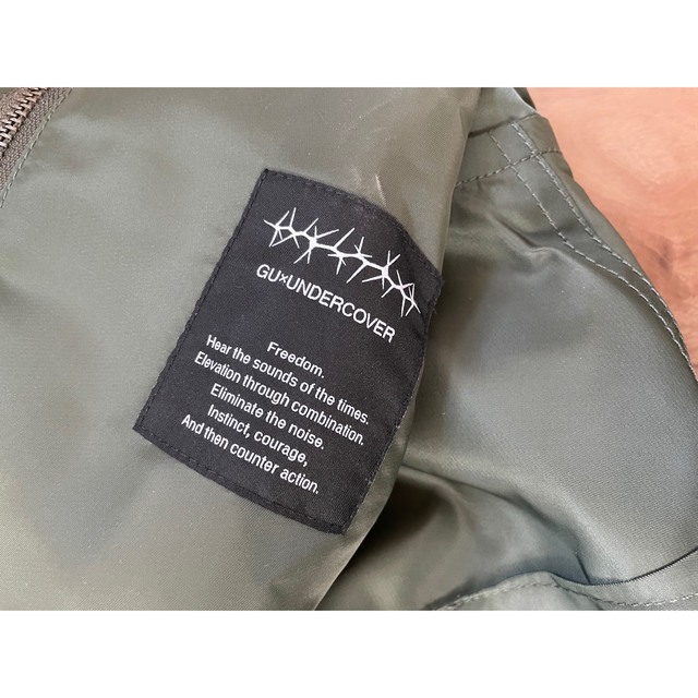 GU(ジーユー)の【XL】UNDERCOVER GU MA-1 アンダーカバー メンズのジャケット/アウター(ブルゾン)の商品写真