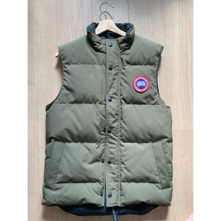 カナダグース(CANADA GOOSE)のニコP様専用　カナダグース　ダウンベスト　S カーキ(ダウンベスト)