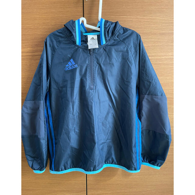 adidas(アディダス)の【再値下げ】アディダス　子供用　ウィンドブレーカー キッズ/ベビー/マタニティのキッズ服男の子用(90cm~)(ジャケット/上着)の商品写真