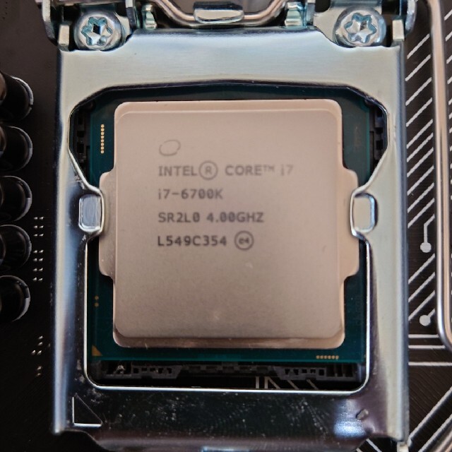 MSI Z170A GAMING PRO+CPU Intel i7-6700k
