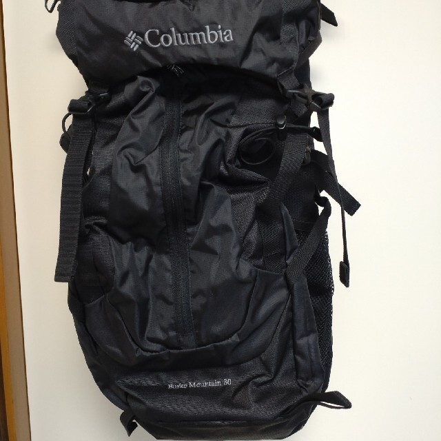 Columbia(コロンビア)の新品未使用！半額以下！値下げ可能！コロンビア　バックパックリュック30L メンズのバッグ(バッグパック/リュック)の商品写真