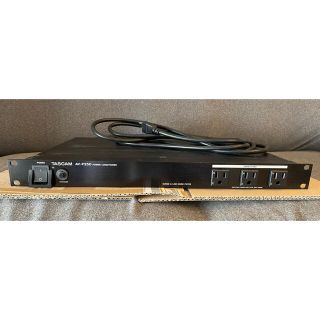 TASCAM パワーディストリビューター/コンディショナー AV-P250