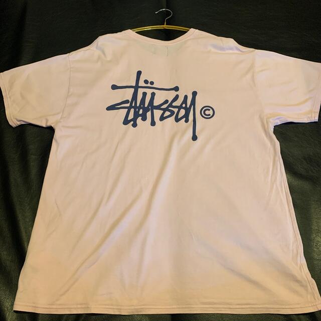 STUSSY(ステューシー)の【中古】stussy ピンクオーバーTシャツ レディースのトップス(Tシャツ(半袖/袖なし))の商品写真