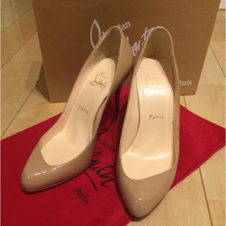 クリスチャンルブタン(Christian Louboutin)の送料無料✨美品 クリスチャンルブタン38 ベージュ(ハイヒール/パンプス)