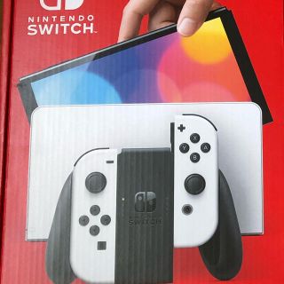 ニンテンドースイッチ(Nintendo Switch)の任天堂スイッチ　Nintendo Switch 有機ELモデル ホワイト 新品(家庭用ゲーム機本体)