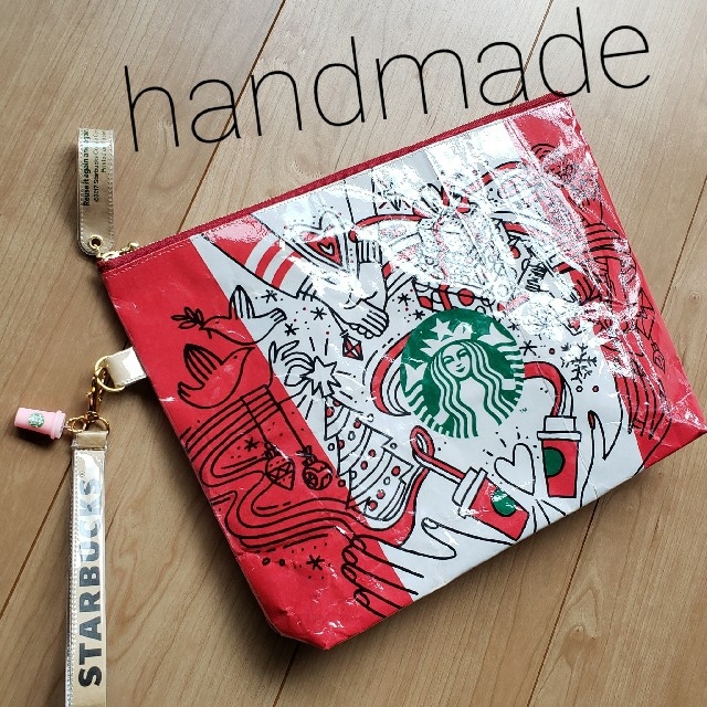 Starbucks Coffee(スターバックスコーヒー)のハンドメイド 紙袋リメイクポーチ スターバックスビッグポーチ ストラップ付スタバ ハンドメイドのファッション小物(ポーチ)の商品写真