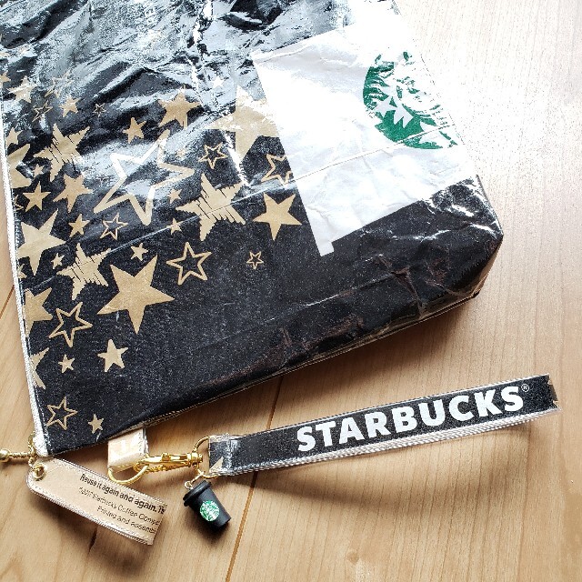 Starbucks Coffee(スターバックスコーヒー)のハンドメイド 紙袋リメイクポーチ スターバックスビッグポーチ ストラップ付スタバ ハンドメイドのファッション小物(ポーチ)の商品写真