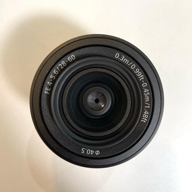 SONY(ソニー)の【新品同様】SONY FE28-60mm F4-5.6 SEL2860 スマホ/家電/カメラのカメラ(レンズ(ズーム))の商品写真
