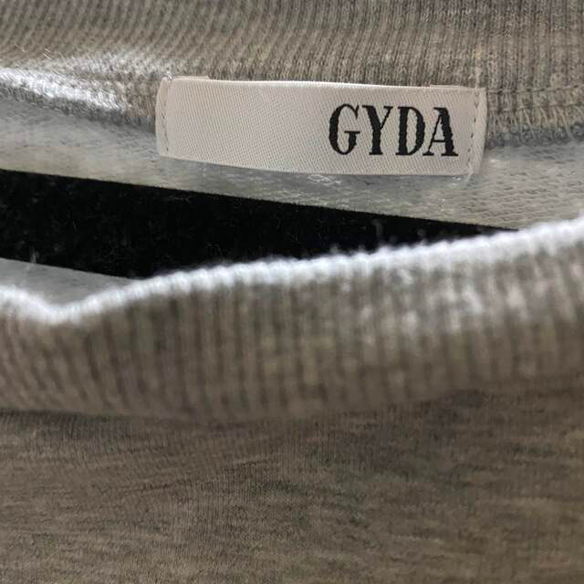 GYDA(ジェイダ)のGYDA オフショルドッキングスウェットロンパース   レディースのパンツ(オールインワン)の商品写真