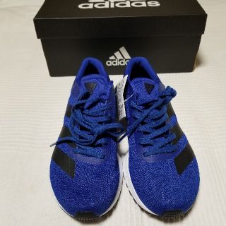 アディダス(adidas)の【新品】タグ付き　adidas スニーカー　(スニーカー)