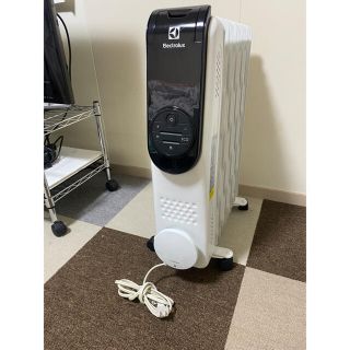 エレクトロラックス(Electrolux)のめぐみ様専用(オイルヒーター)