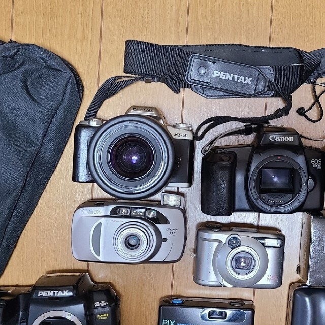 Canon(キヤノン)の⭐お買い得⭐ジャンクカメラ&レンズまとめ⭐早い者勝ち⭐　 スマホ/家電/カメラのカメラ(フィルムカメラ)の商品写真